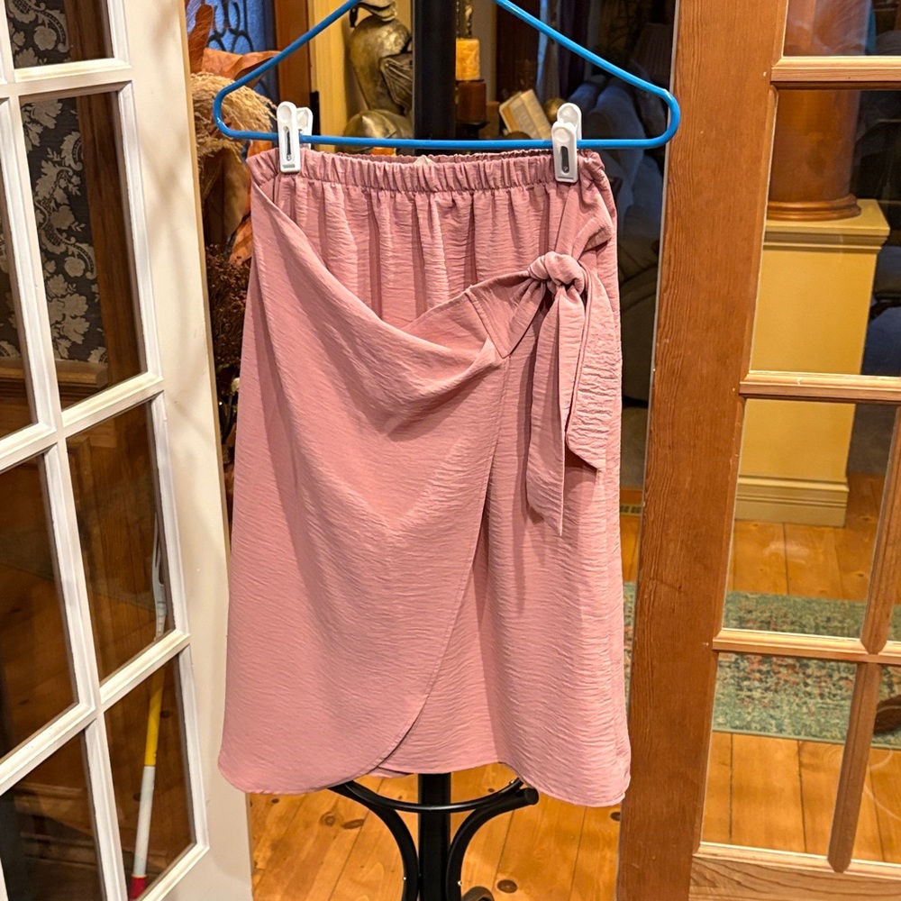 Elegant Pink Wrap Skirt